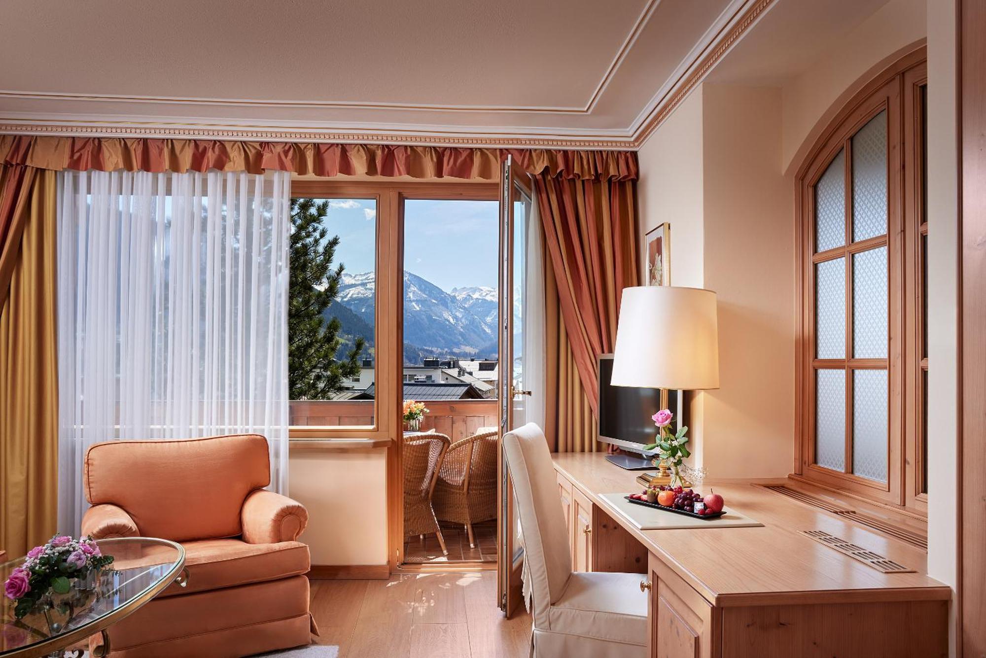 Salzburgerhof, 5-sterne Von Zell Am